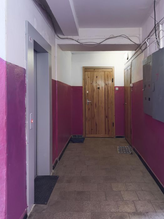 Продаж 3к квартири Київ, Верховинна 87 (метро Житомирська)