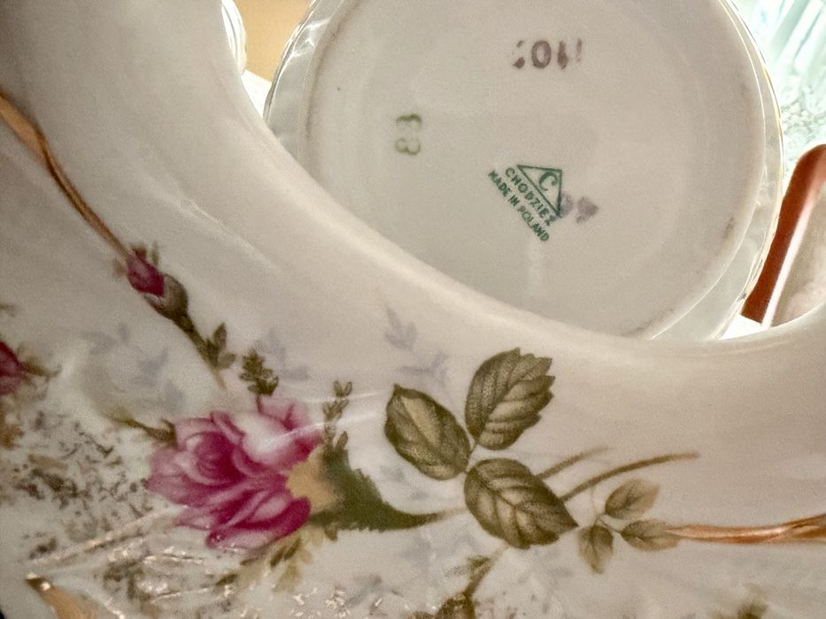 Piękny zestaw porcelany Chodzież - klasyka z różami