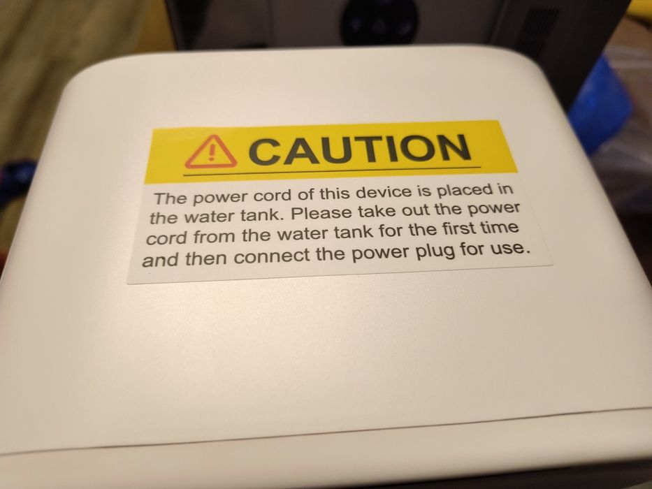 YP2318 DEHUMIDIFIER elektryczny osuszacz POWIETRZA 

Produk