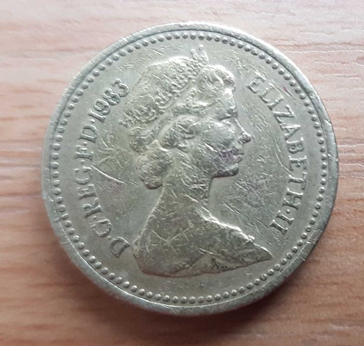 Один фунт, one pound 1983, Велика Британія  170 грн.