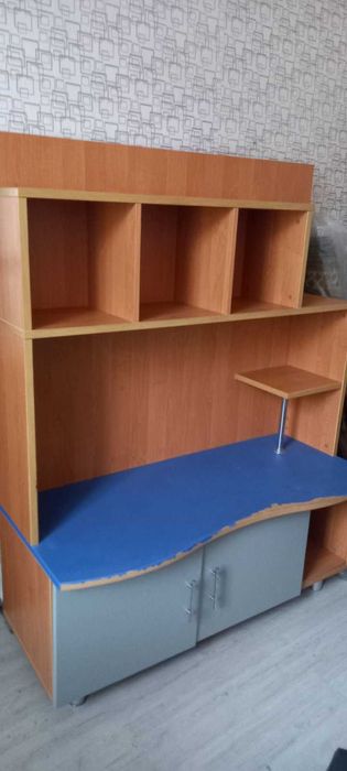 Продам СТІНКУ  КОМОД  в дитячу кімнату