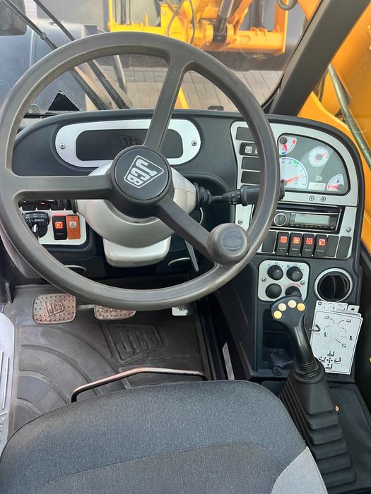 Продається телескопічний навантажувач JCB 535-95 2010 р.в