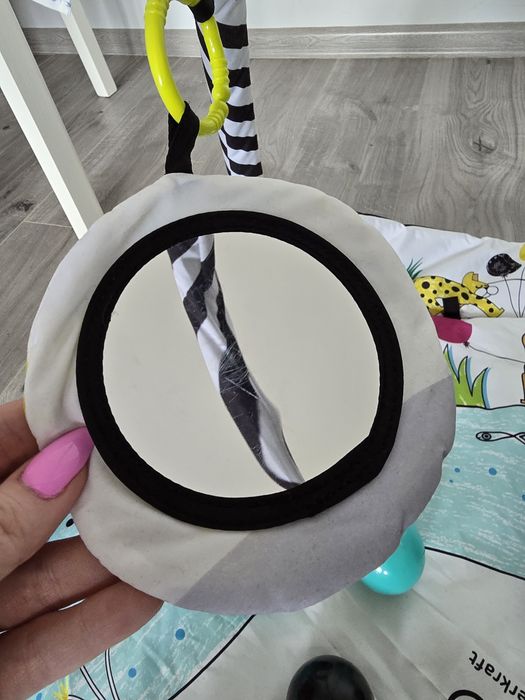 Duża Mata Edukacyjna 4W1 Play Activity Gym kinderkraft kulki zabawki