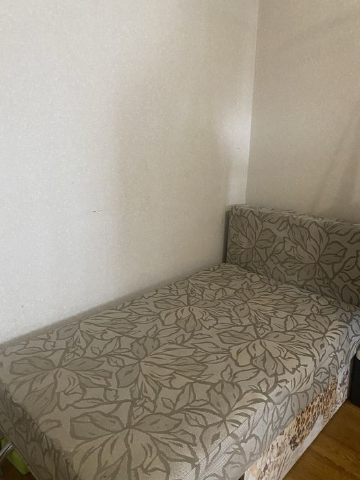 Диван одномісний