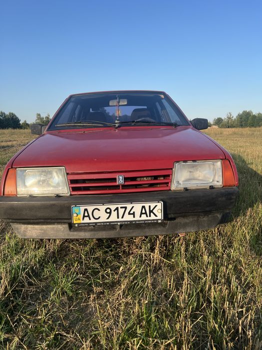 Продам машину ваз 2109