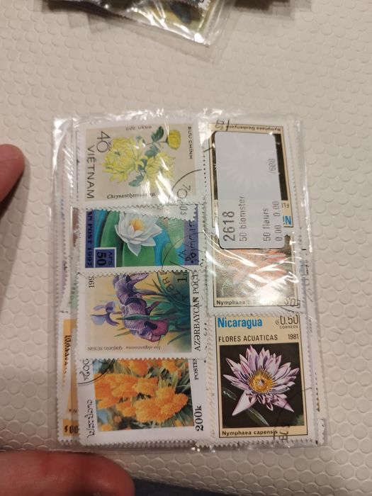 Lotes de selos (50 selos / lote ) Temas