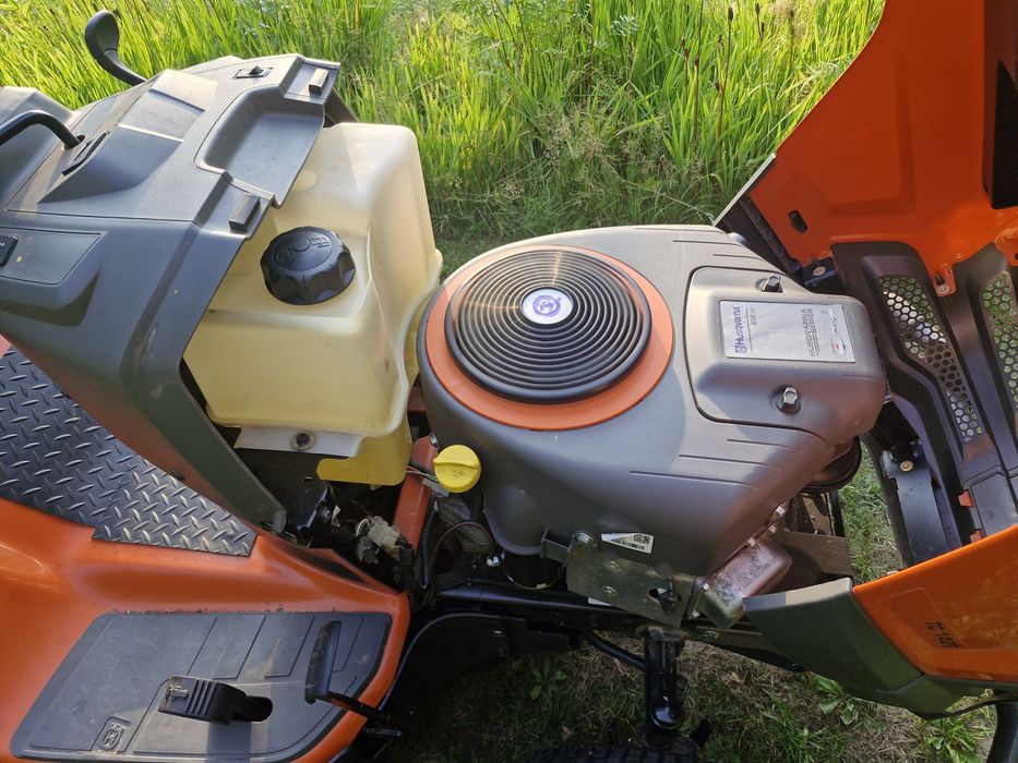 Sprzedam duży mocny traktorek husqvarna 20hp hydro  tc142t briggs