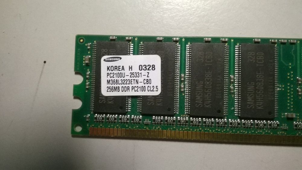Memória RAM 256MB64343247416706121