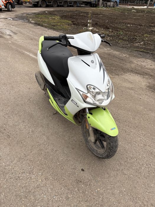 Джог р на доках міна