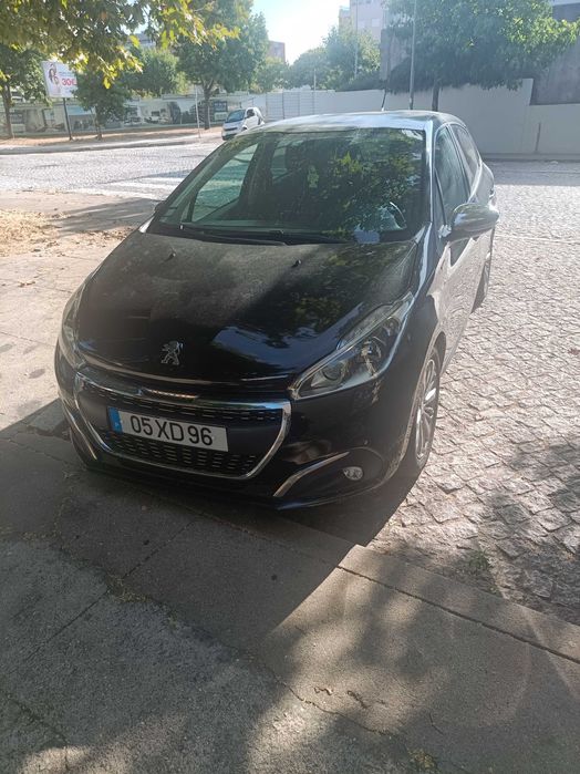 Peugeot 208 1.2 Pure Tech