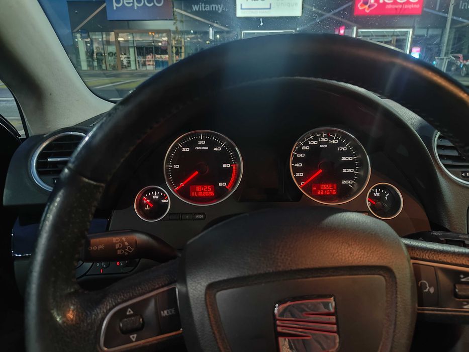 Seat Exeo ST SPORT 2012 2.0 Tdi dobrze wyposażony