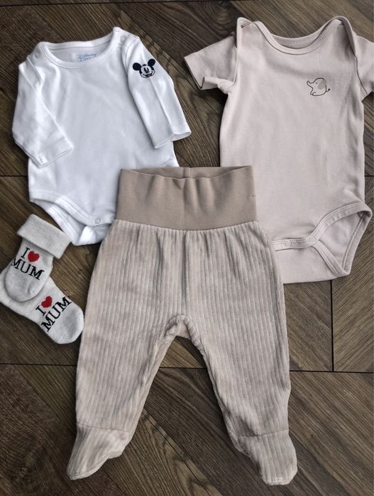 56/62 см,дуже гарний лот речей ,для малюка