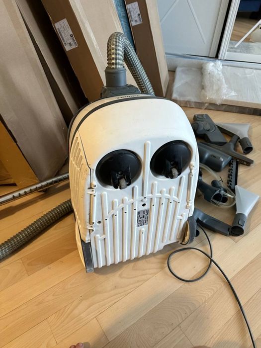 Пилосос zelmer aquawelt 1600w