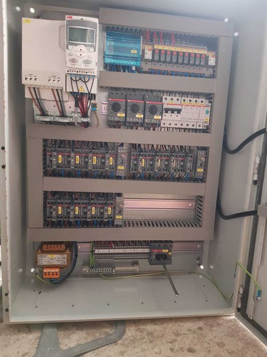 Quadro controlador de bombas