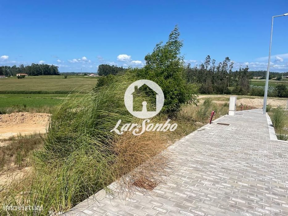 Loteamento para construção de moradias, em Retorta, Vila do Conde. — Azurara, Porto