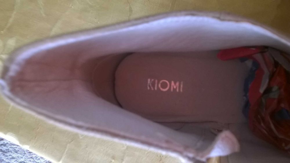 buty na koturnie r.40