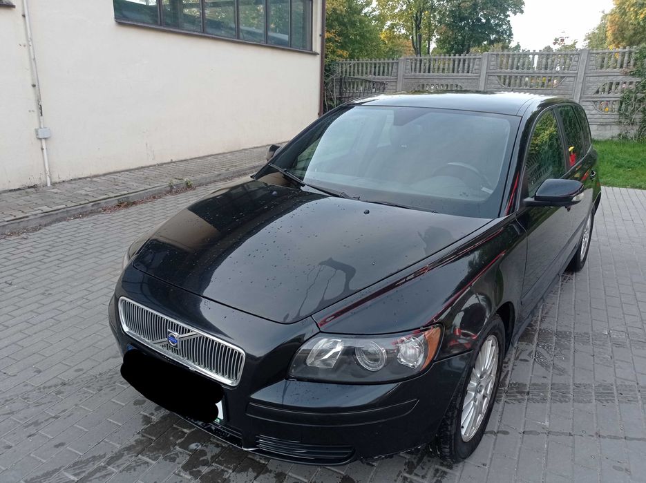 Volvo V50