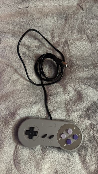 USB-геймпад (а-ля SNES)