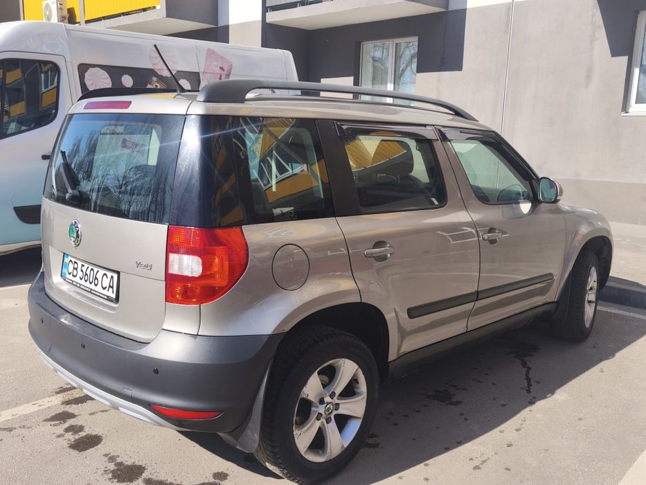 Skoda Yeti 2012 1.2аппп.офіційна