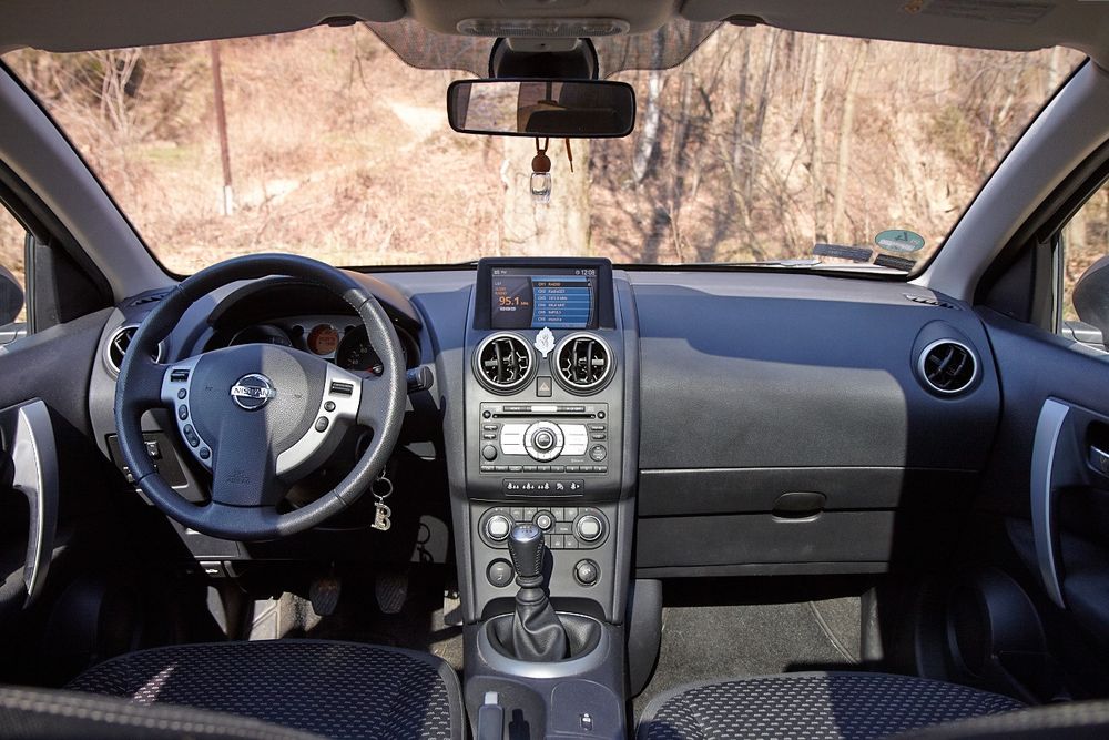 Nissan Qashqai 2.0 dCi 2007 • OC/AC opłacone• Klima • Panorama • Jeździ bardzo dobrze •