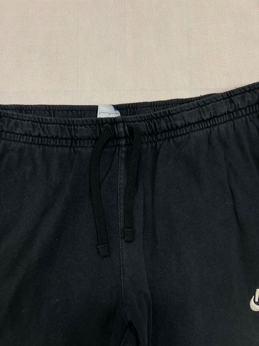 Spodnie Nike L czarne