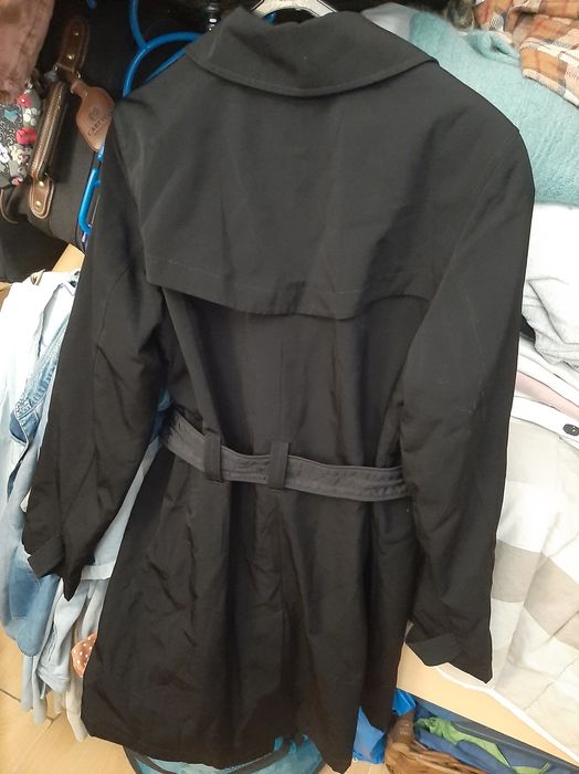 Gabardine, LIZ CLAIBORNE, preta.