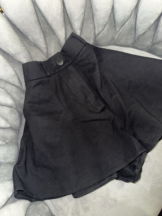 Чорні жіночі шорти Goldi Xs