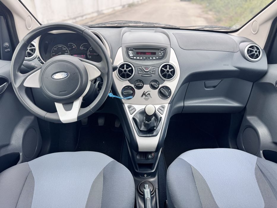 FORD KA  1.2 titanium de 2009 nacional garantia de 18 meses