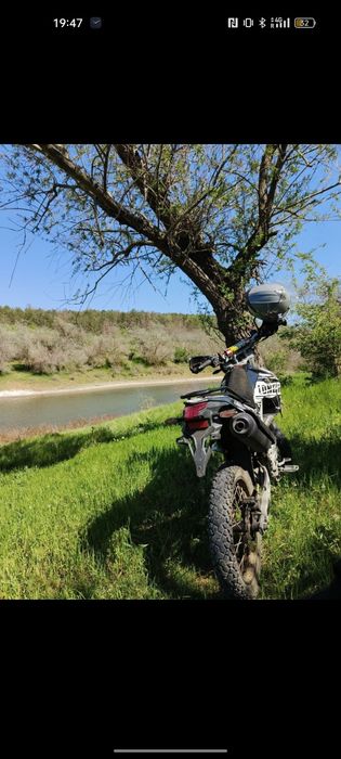 Продам мотоцикл Лонсин лх300 LX300-GY