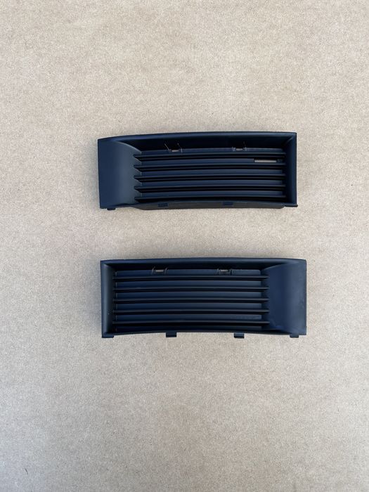 Решітка бампера Skoda Fabia 1 2000-2004 / 2004-2007