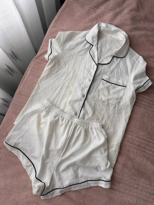 Біла піжамка/піжама  Розмір S-M