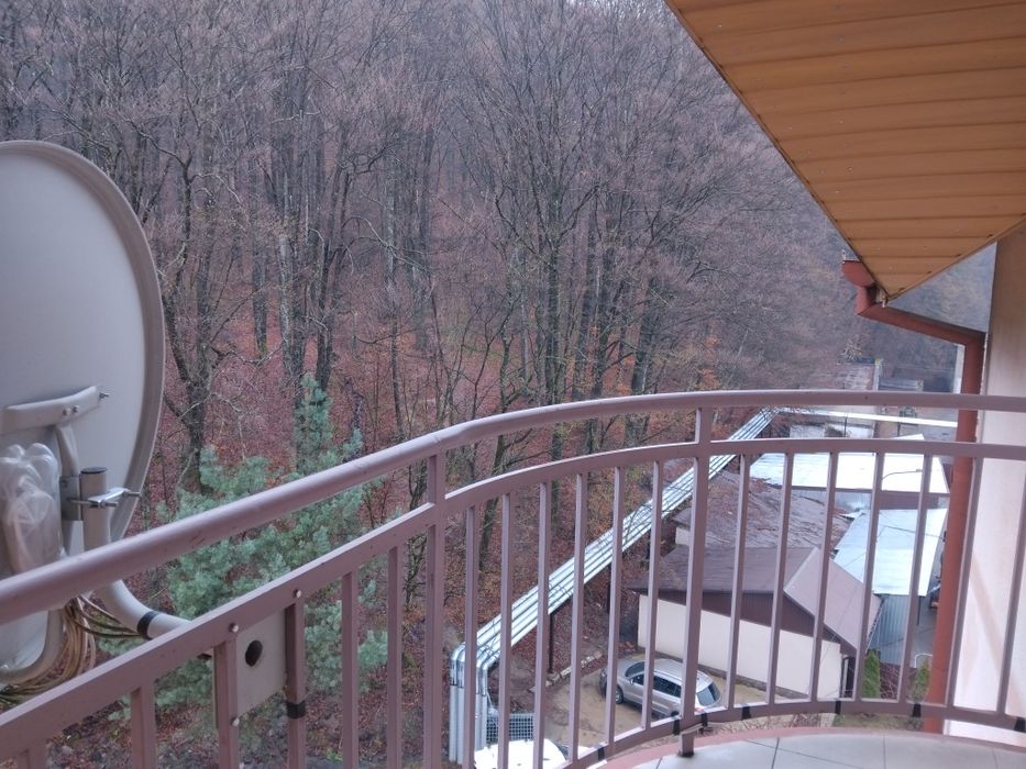 Ціну знижено! Продаємо 2к квартири курорт Поляна Сонячне Закарпаття