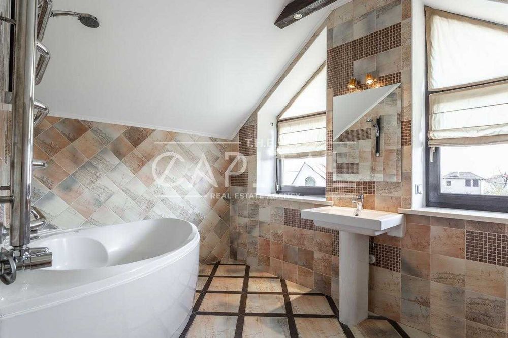 Оренда! ПРОСТОРИЙ 3-ПОВЕРХОВИЙ БУДИНОК НА ОСОКОРКАХ | 420 м² | 12 СОТОК | BBQ ЗОНА | ДЛЯ ВЕЛИКОЇ СІМ’Ї