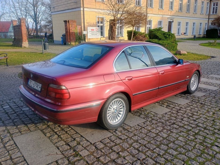 BMW 525i E39 170KM