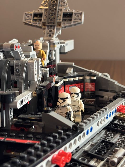 LEGO Star Wars 75190 First Order Star Destroyer