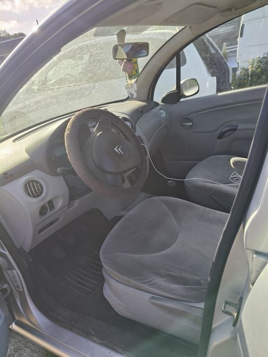 Citroen C3 ano 2002 só peças