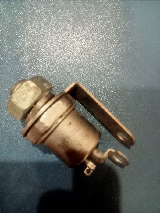 Тиристоры Т142-63-10