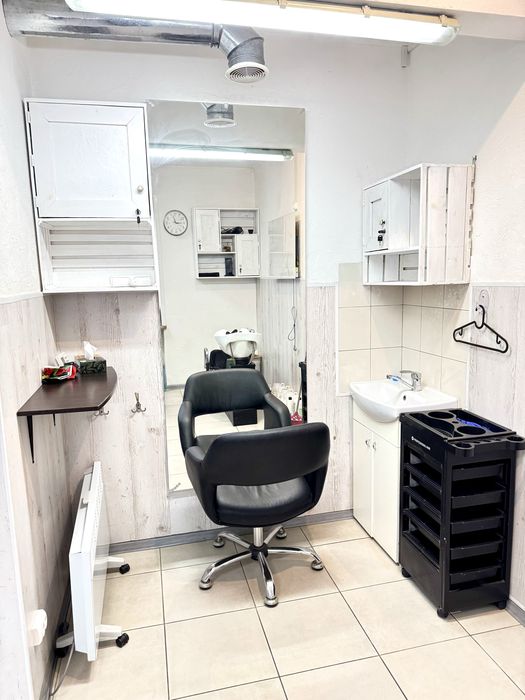 Продам приміщення салон краси, центр міста, 95 квартал, 78 м.кв