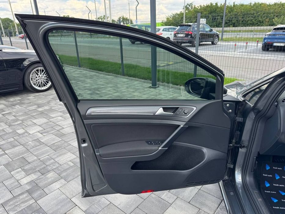 Volkswagen Golf 2018 freshauto