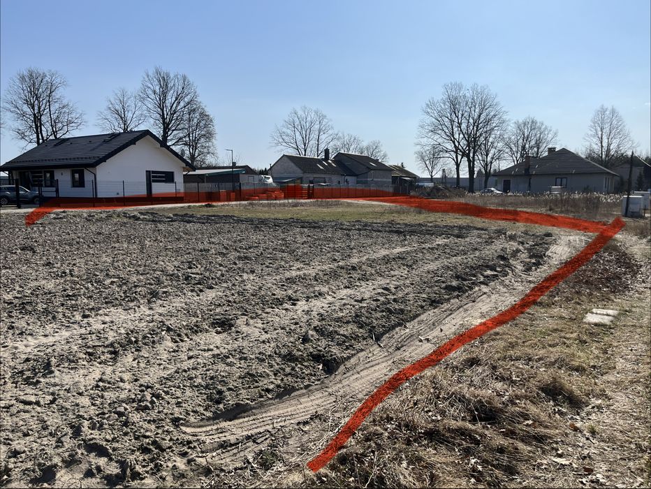 Działka budowlana 950m2 Trojany