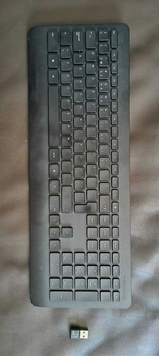 Microsoft Bluetooth Keyboard64284557945601120
