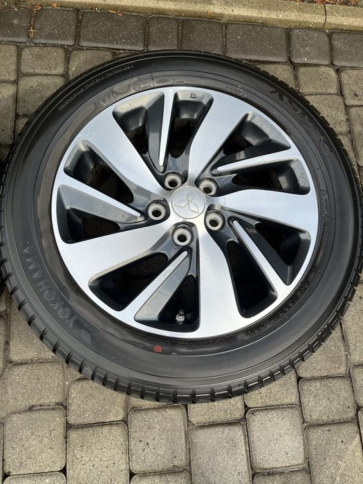 Alufelgi 5x114,3 17 cali Mitsubishi Outlander ASX Eclipse opony 215/60
