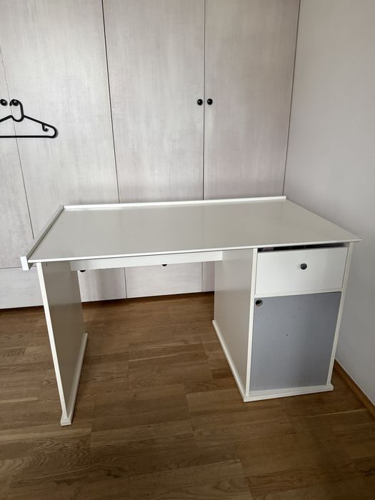 Biurko ikea białe