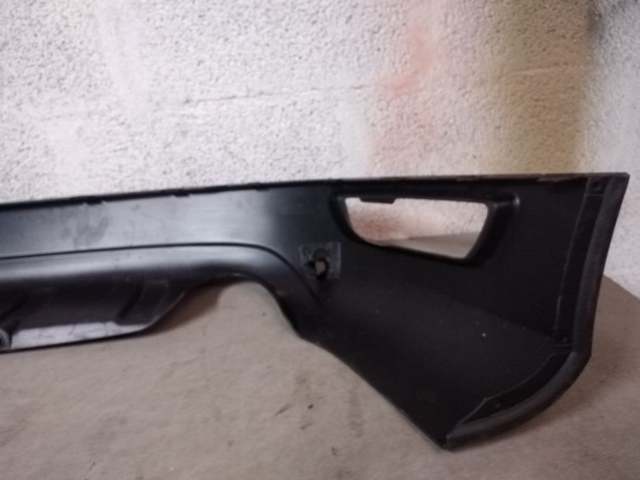 Vendo Spoiler de tras Volvo XC60 ano 2007 /11