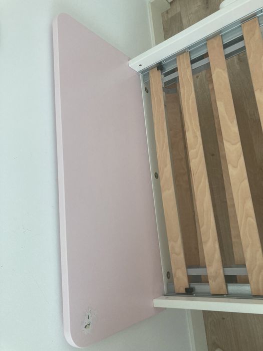 Cama com estrado 80x200
