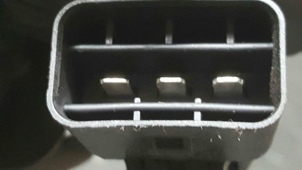 ELETROVENTILADOR KIA CEE'D SPORTY WAGON EMOTION