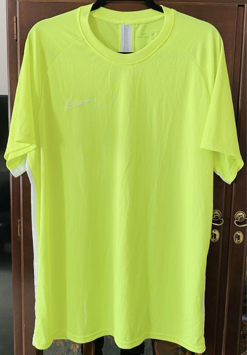 Тренувальна Футболка Nike Dri Fit Academy 19