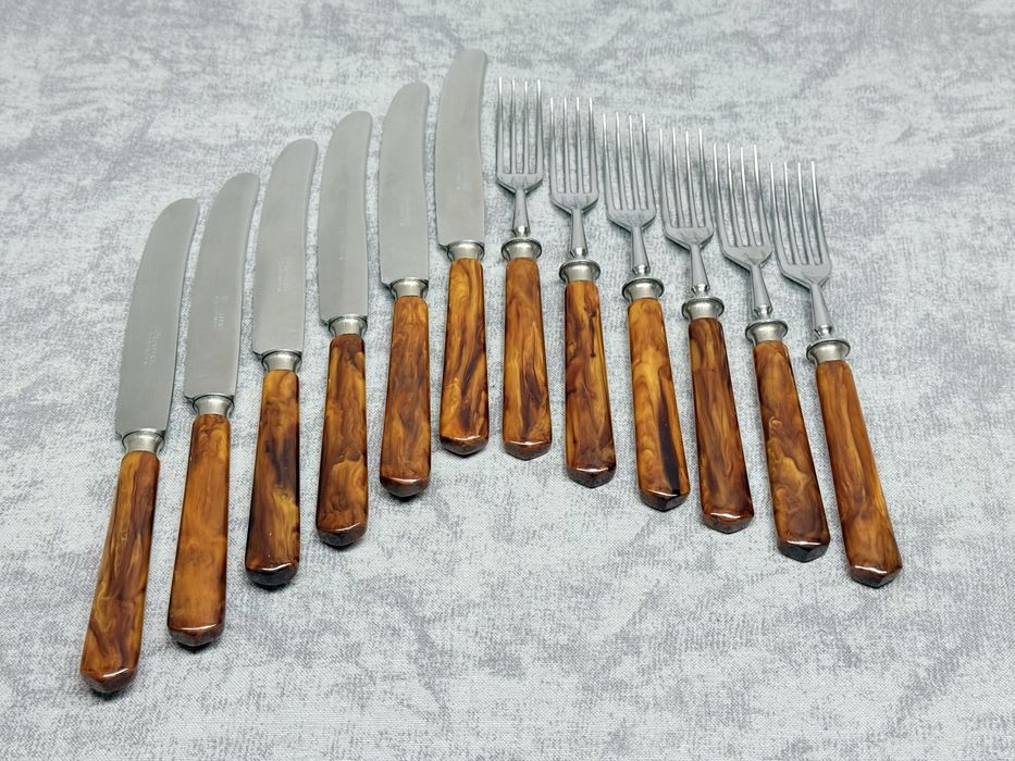 Набор столовых приборов Solingen с каталиновыми бакелит ручками GDR