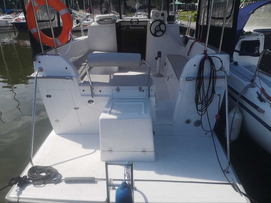 Jacht Motorowy Hauseboat