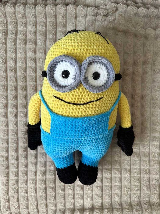 Іграшка ручної роботи амігурумі Міньйон